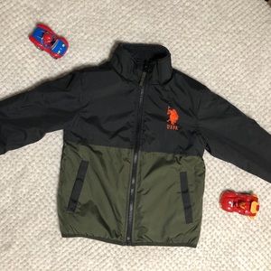 Boy Rain jacket 5T U.S Polo Assn NWOT